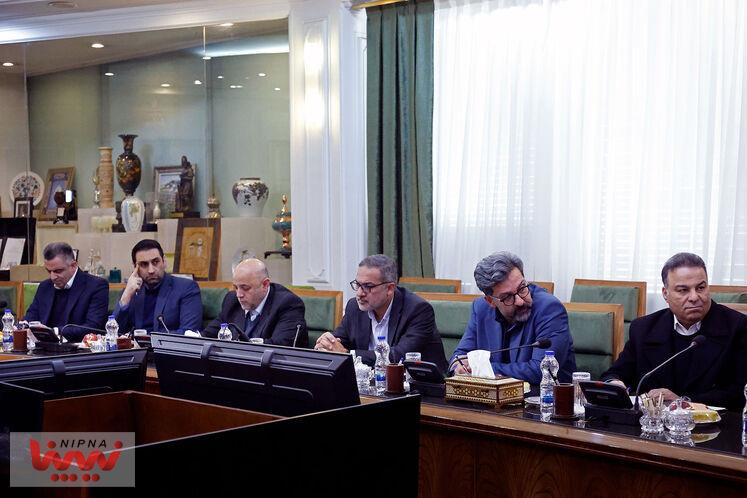 نشست هم اندیشی وزیر نفت با فعالان پتروشیمی 15